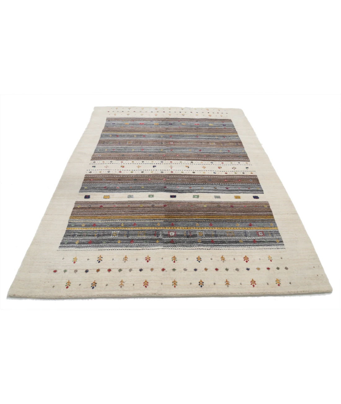 Hand Made Lori Wool Rug 5' 7" X 7' 10" 5' 7" X 7' 10" (170 X 239) / Ivory / Ivory