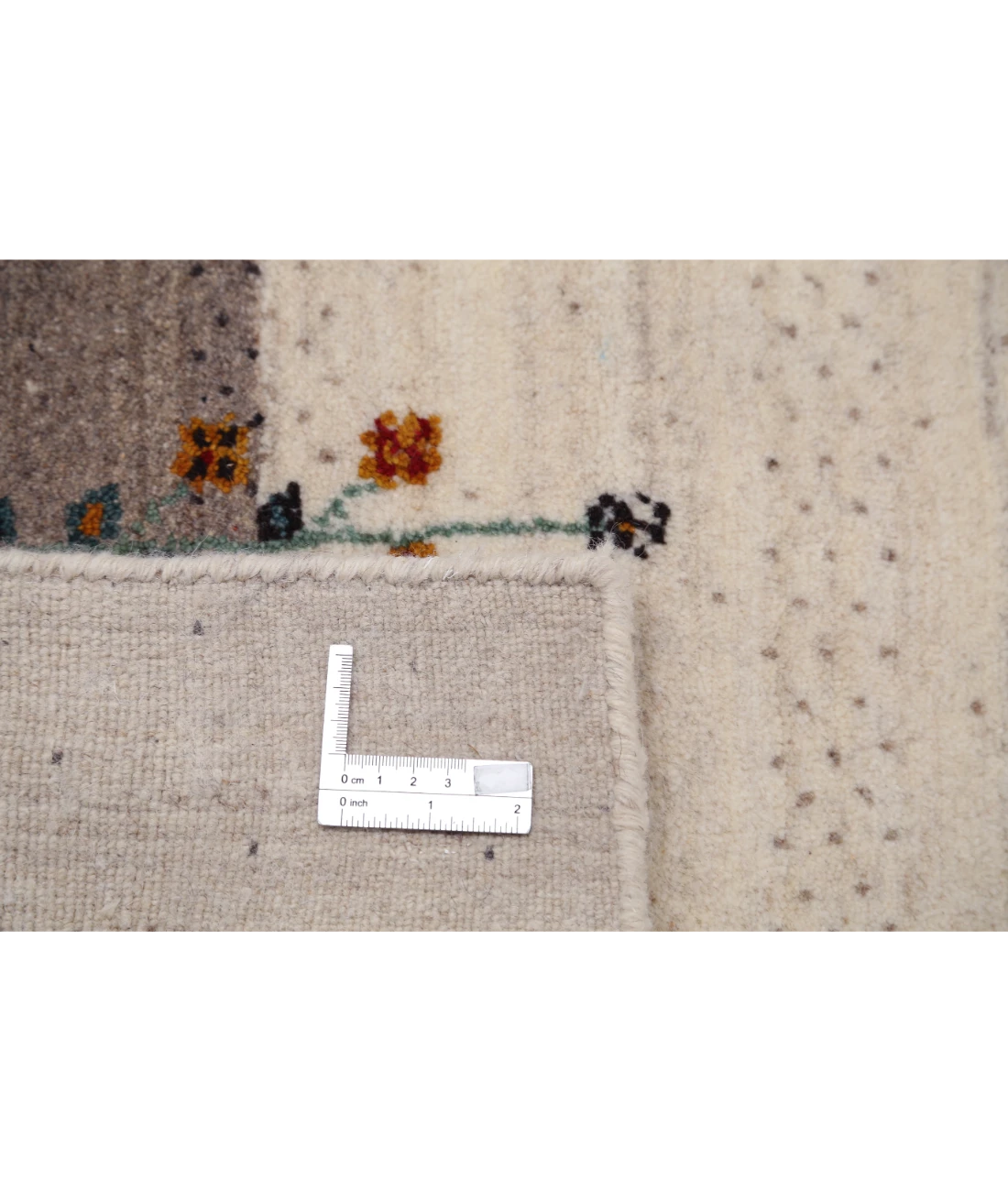 Hand Made Lori Wool Rug 5' 7" X 7' 9" 5' 7" X 7' 9" (170 X 236) / Ivory / Ivory
