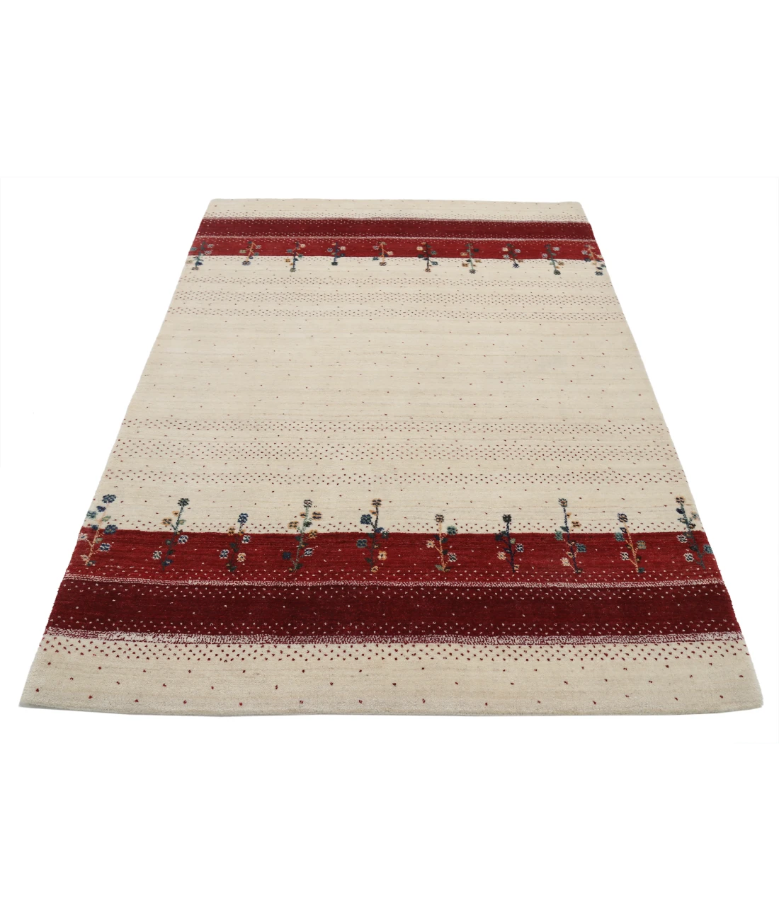 Hand Made Lori Wool Rug 4' 8" X 6' 7" 4' 8" X 6' 7" (142 X 201) / Ivory / Ivory