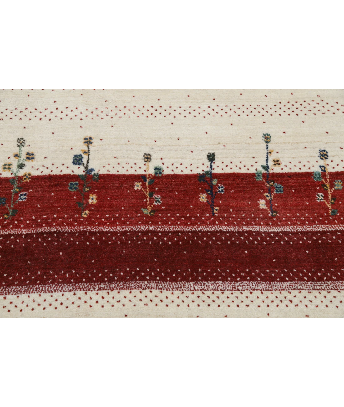 Hand Made Lori Wool Rug 4' 8" X 6' 7" 4' 8" X 6' 7" (142 X 201) / Ivory / Ivory