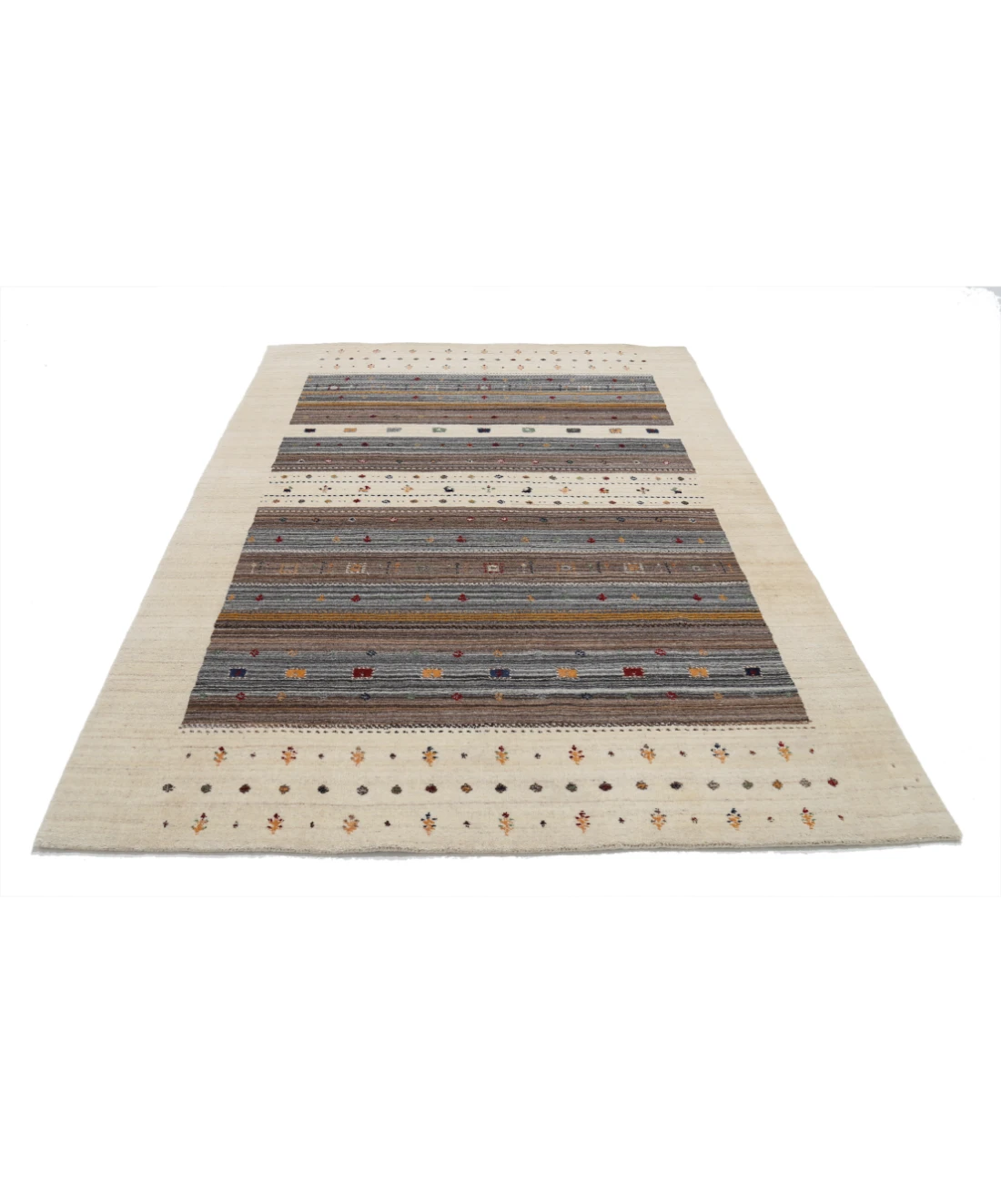 Hand Made Lori Wool Rug 5' 7" X 7' 10" 5' 7" X 7' 10" (170 X 239) / Ivory / Ivory