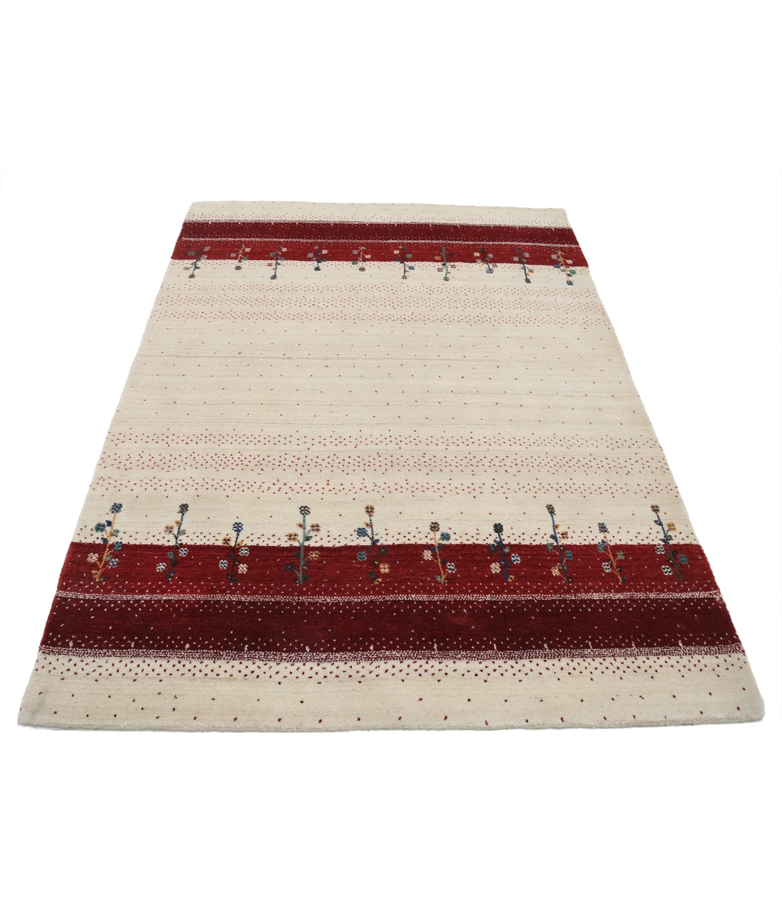 Hand Made Lori Wool Rug 4' 7" X 6' 5" 4' 7" X 6' 5" (140 X 196) / Ivory / Ivory