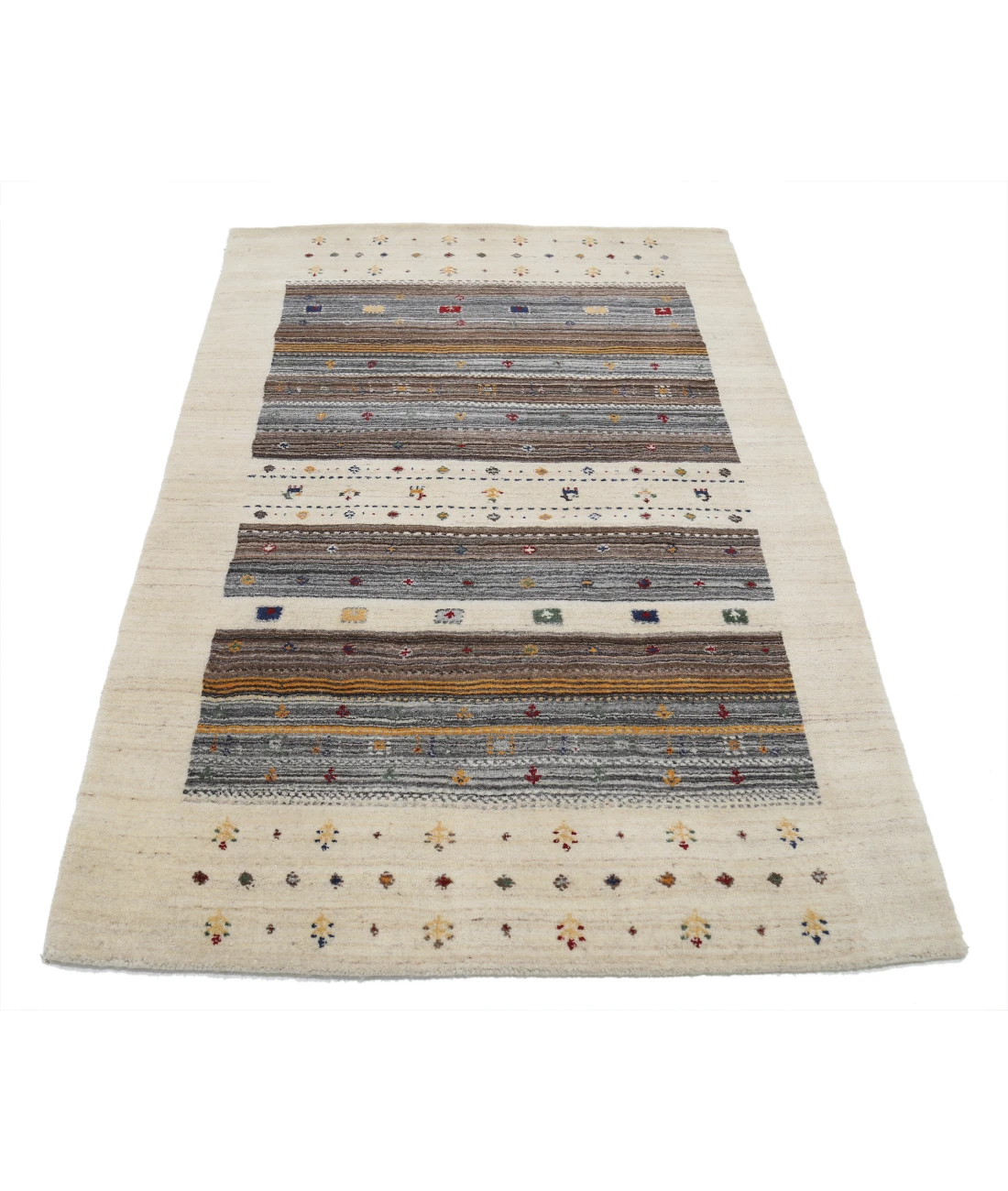 Hand Made Lori Wool Rug 4' 0" X 5' 11" 4' 0" X 5' 11" (122 X 180) / Ivory / Ivory