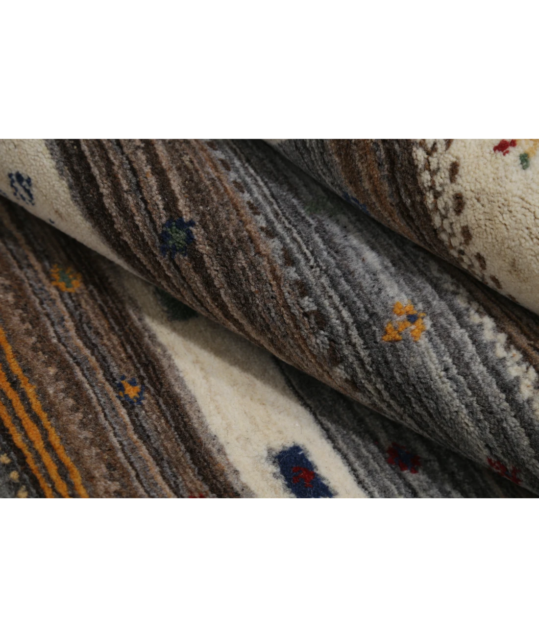 Hand Made Lori Wool Rug 4' 0" X 5' 11" 4' 0" X 5' 11" (122 X 180) / Ivory / Ivory