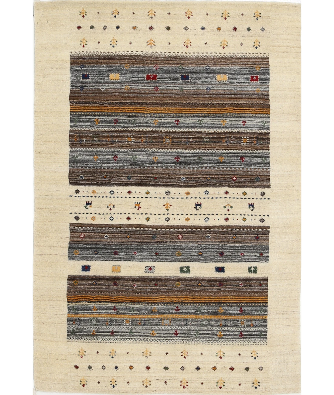 Hand Made Lori Wool Rug 4' 0" X 5' 11" 4' 0" X 5' 11" (122 X 180) / Ivory / Ivory