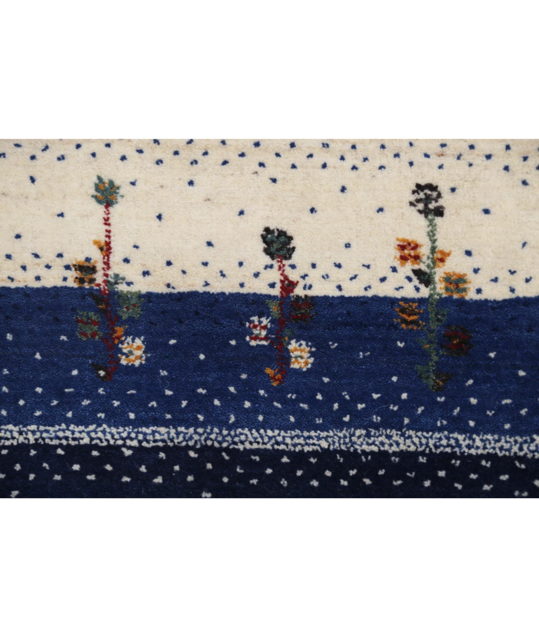 Hand Made Lori Wool Rug 2' 8" X 3' 11" 2' 8" X 3' 11" (81 X 119) / Ivory / Ivory