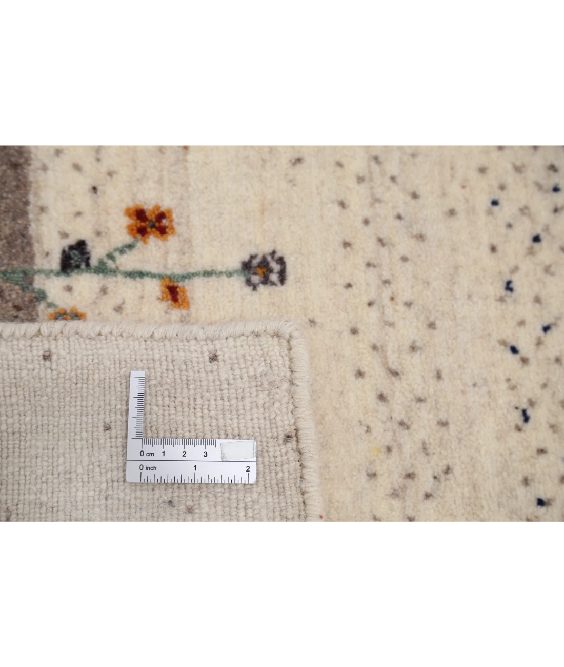 Hand Made Lori Wool Rug 5' 10" X 7' 10" 5' 10" X 7' 10" (178 X 239) / Ivory / Ivory
