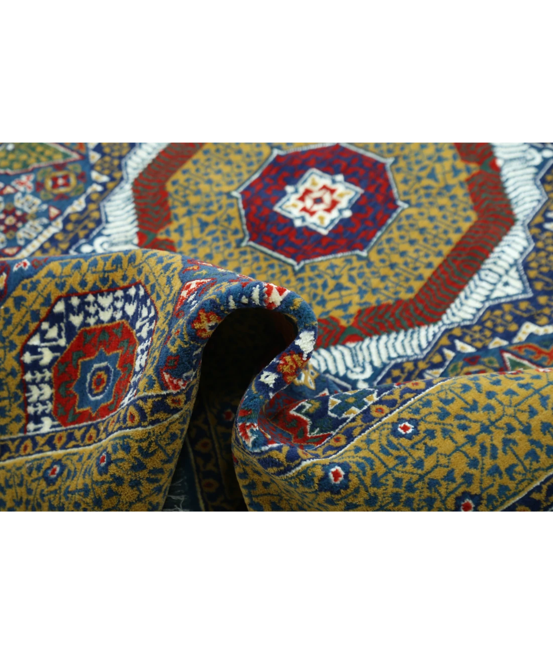 Gulshan 3'10'' X 6'0'' Power-Loomed Wool-Bamboo Silk Rug 3'10'' x 6'0'' (115 X 180) / Blue / Gold
