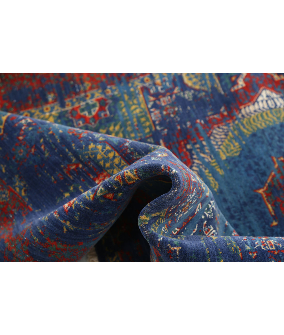 Gulshan 3'11'' X 5'10'' Power-Loomed Wool-Bamboo Silk Rug 3'11'' x 5'10'' (118 X 175) / Green / Red