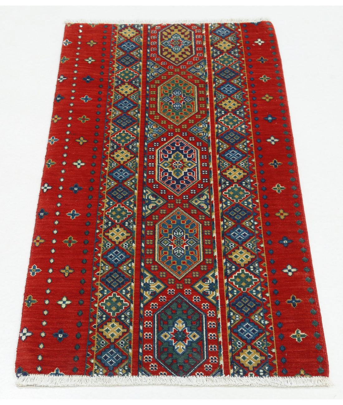 Gulshan 2'2'' X 3'10'' Power-Loomed Wool-Bamboo Silk Rug 2'2'' x 3'10'' (65 X 115) / Red / Green