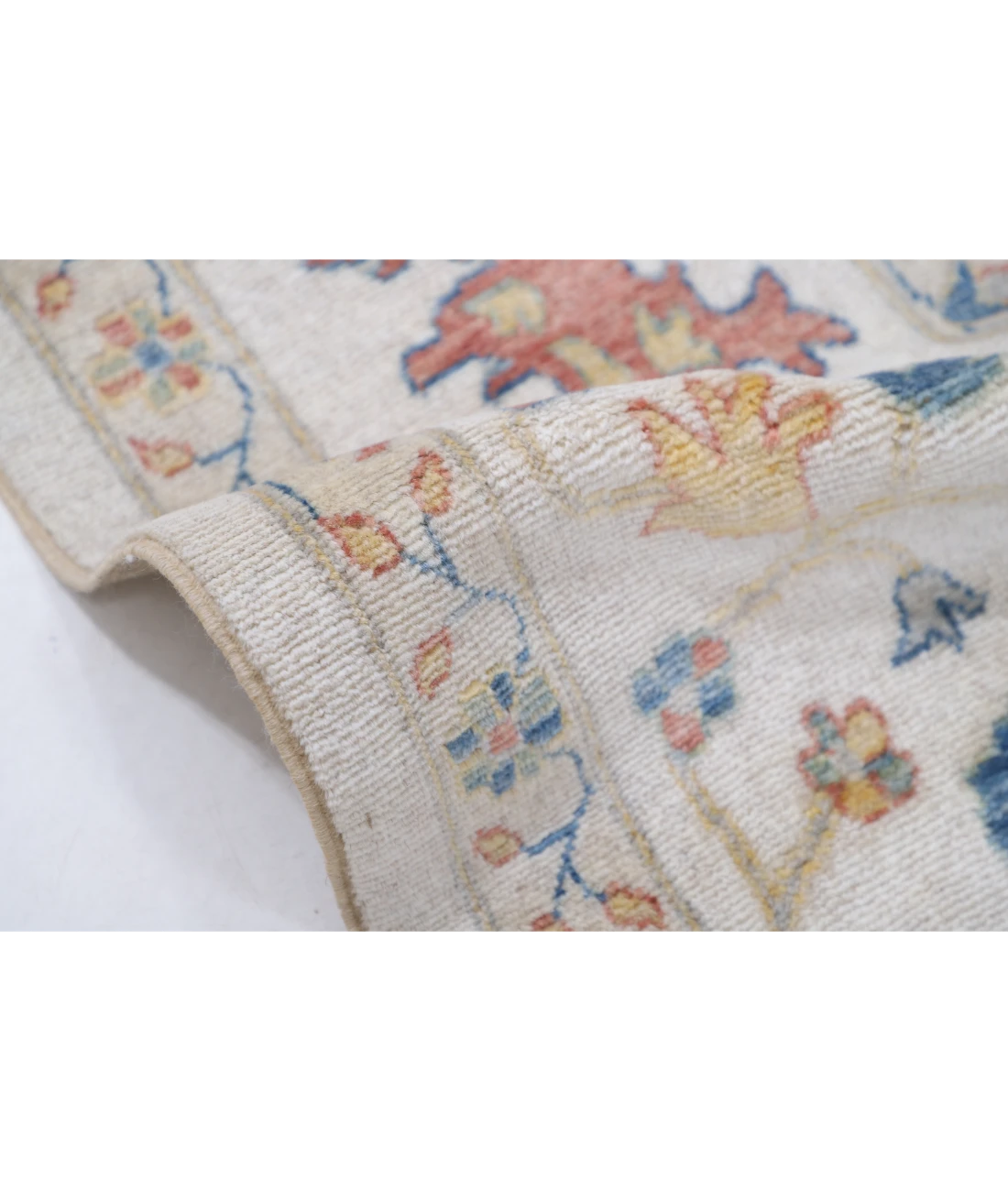Power Loomed Lily Wool Rug 8' 0" X 10' 0" 8' 0" X 10' 0" (244 X 305) / Ivory / Ivory