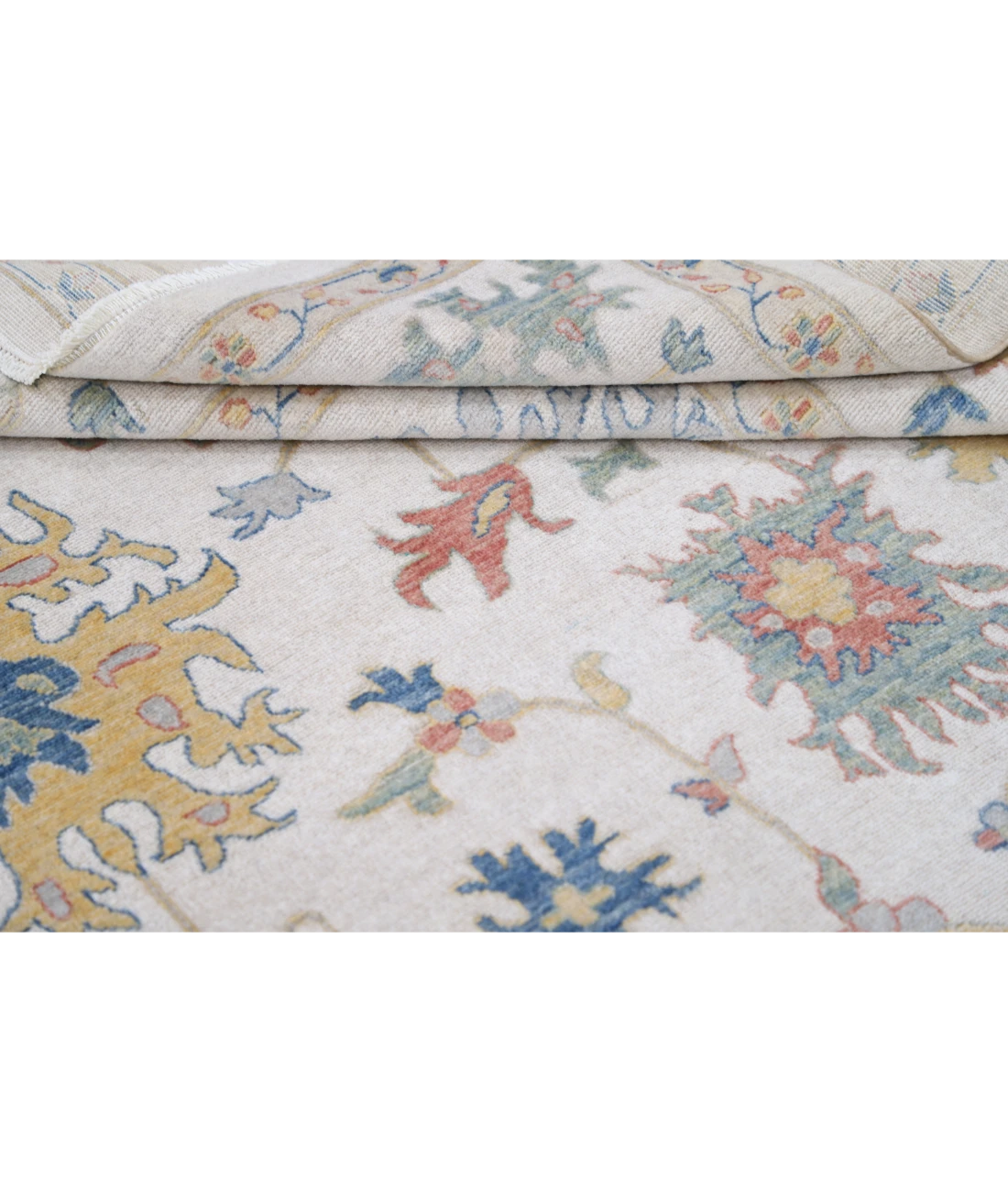 Power Loomed Lily Wool Rug 8' 0" X 10' 0" 8' 0" X 10' 0" (244 X 305) / Ivory / Ivory