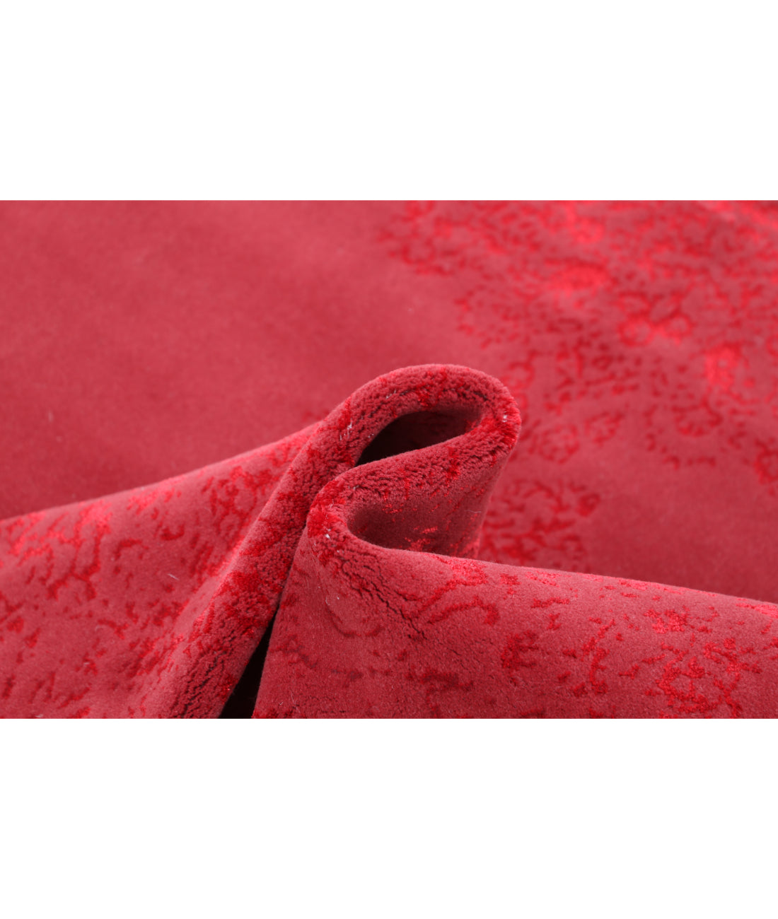 Vista 6'4'' X 9'9'' Power-Loomed Wool-Bamboo Silk Rug 6'4'' x 9'9'' (190 X 293) / Red / Red